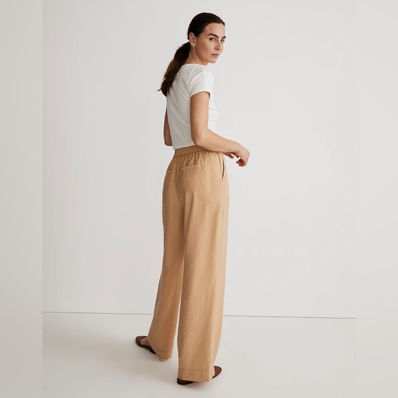 MadeWell The Petite Carley Wide-Leg Pant in Softdrape NL895 - Picture 3 of 7